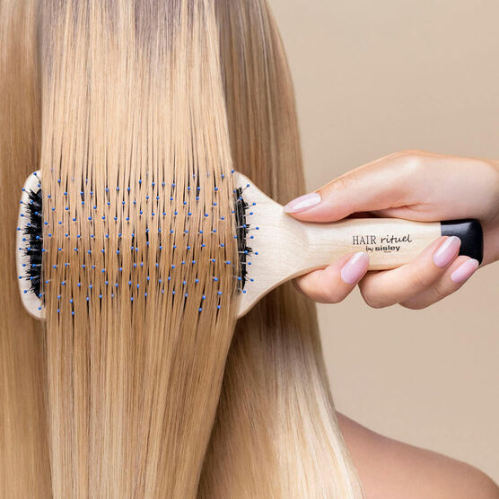 Escova Sisley Hair Rituel The Brush Radiância e Maciez